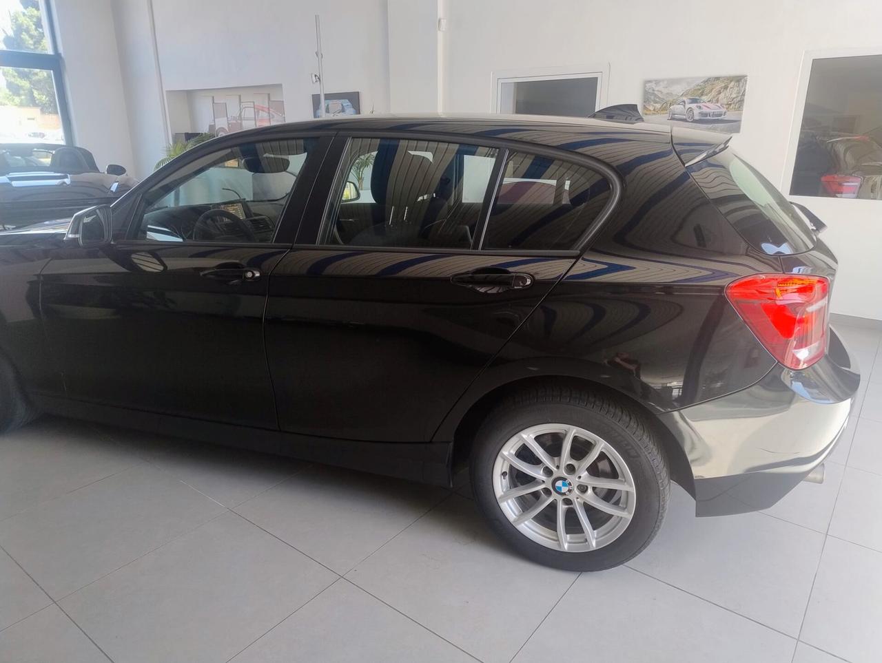 Bmw 116 116d 5p. Urban