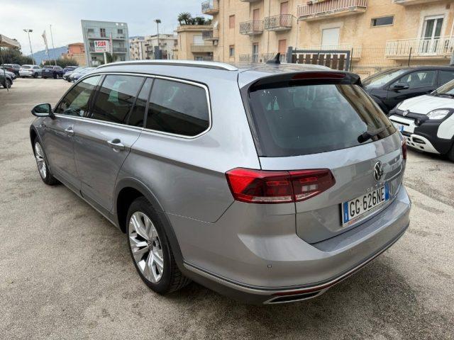 VOLKSWAGEN Passat Alltrack 2.0 TDI 200 CV 4MOTION DSG