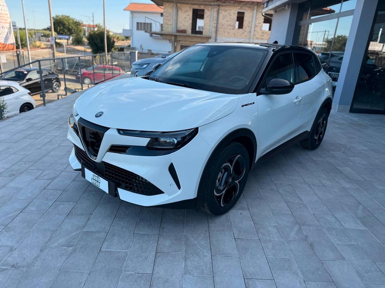 Alfa Romeo Junior 1.2 136 CV Hybrid eDCT6 Speciale