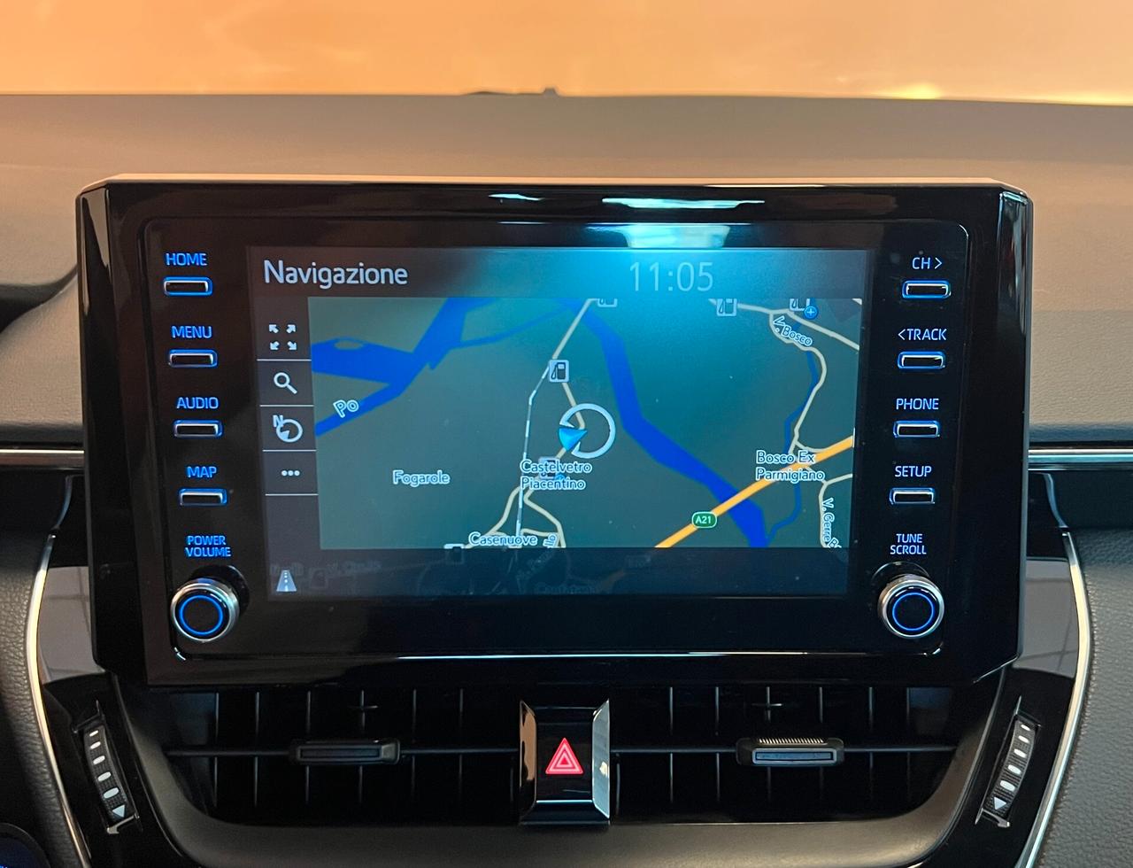 Toyota Corolla 1.8 Hybrid Business
