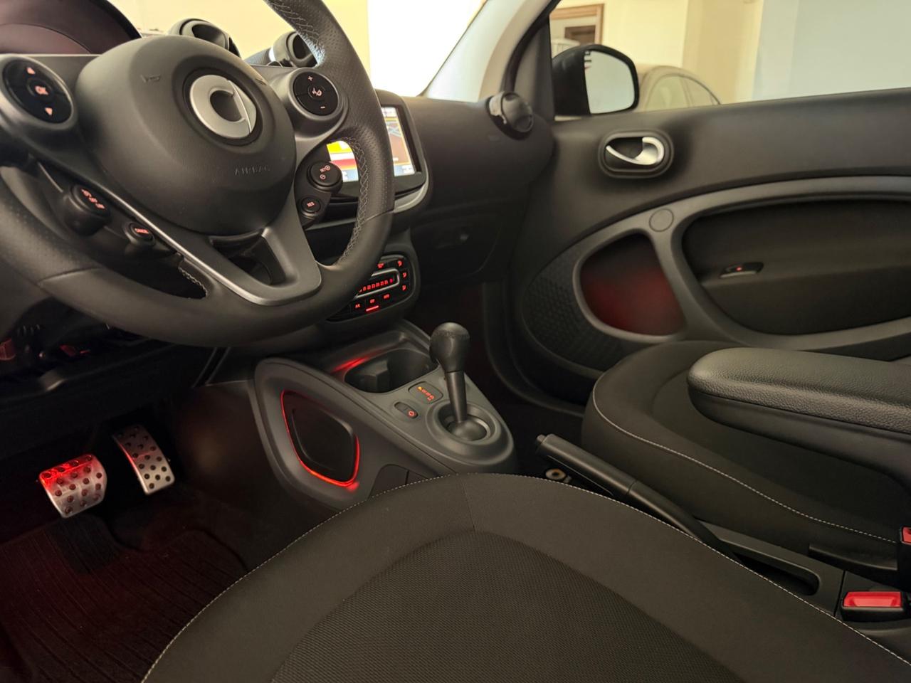Smart ForTwo 90 0.9 Turbo PARISBLUE twinamic Passion