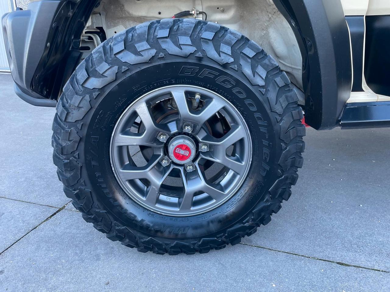 Suzuki Jimny 1.5 5MT ZMode 4 posti