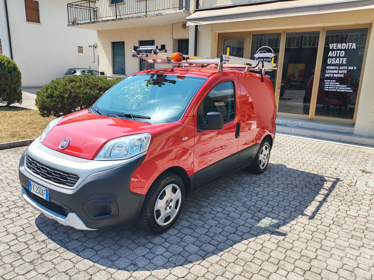 Fiat Fiorino 1.3 MJT 95CV Combinato Adventure