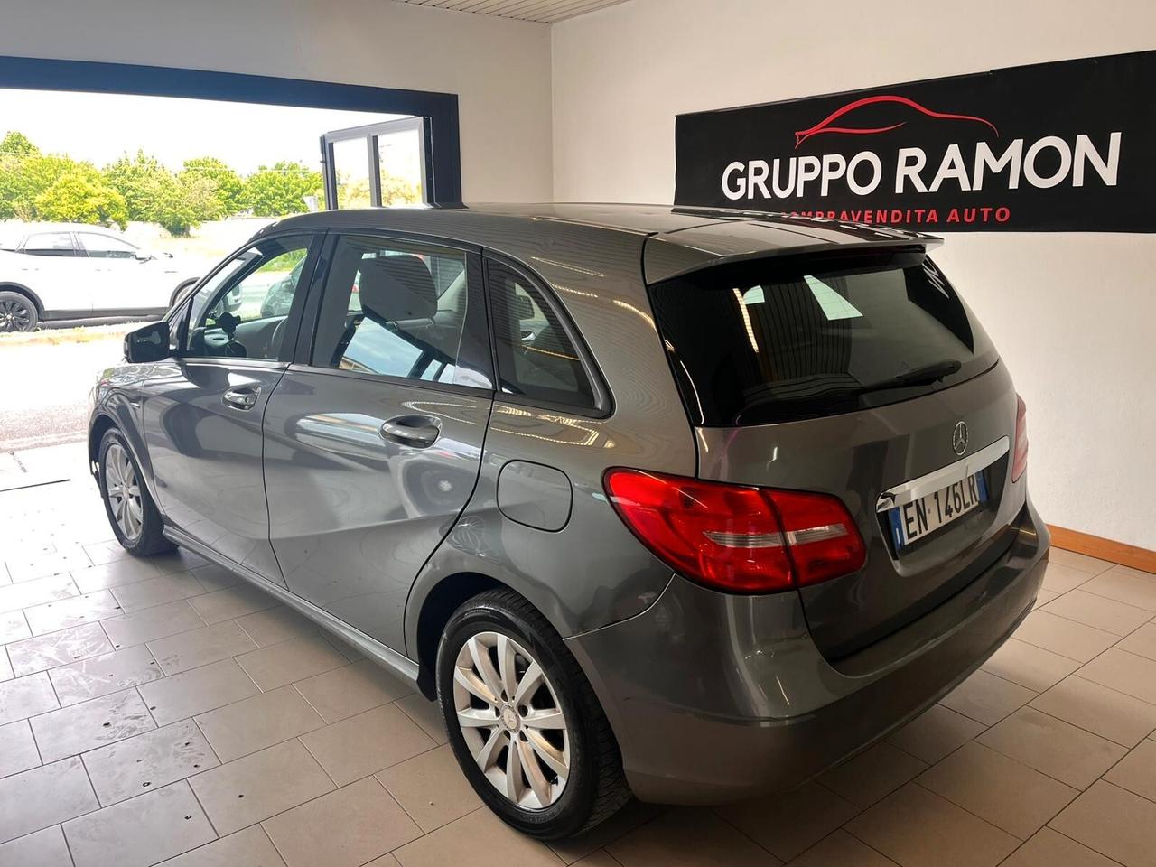 Mercedes-benz B 180 CDI BlueEFFICIENCY Premium