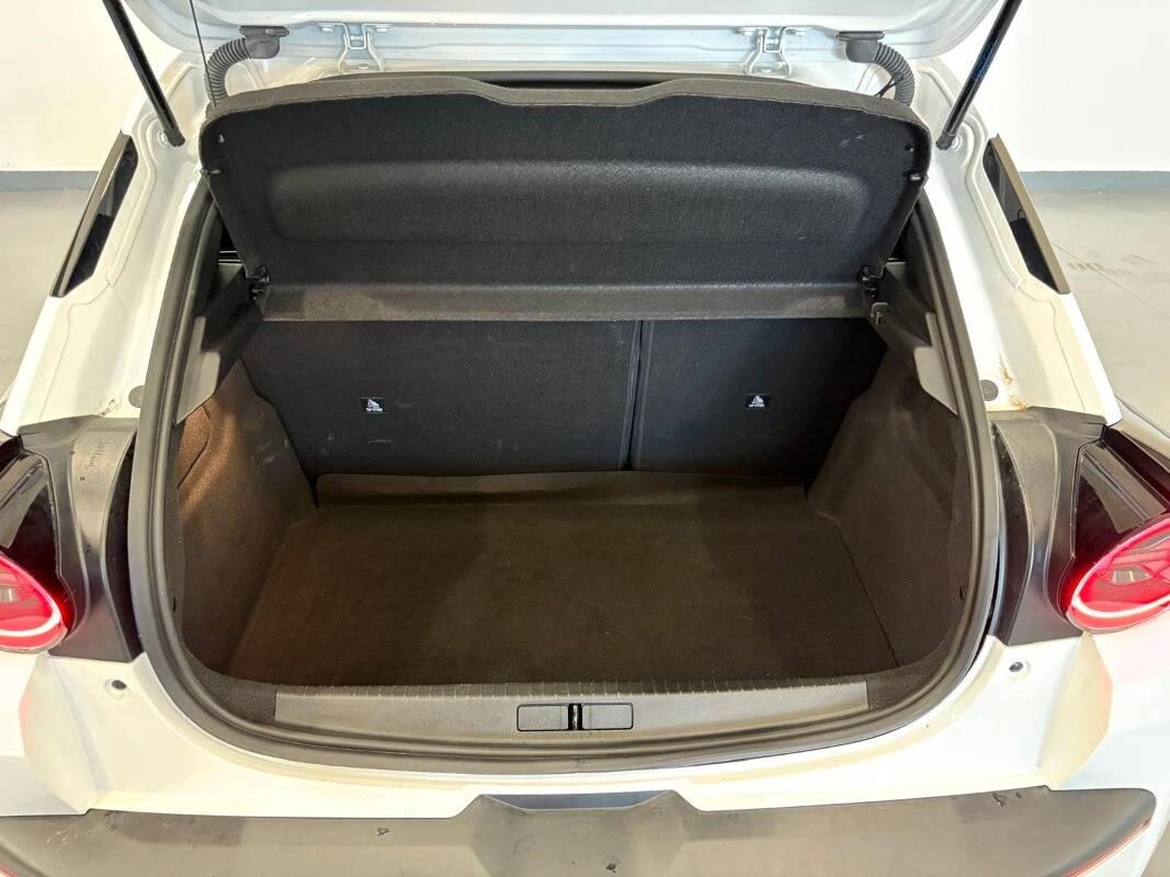 Lancia Ypsilon 1.2 mhev Edizione Cassina e-dct