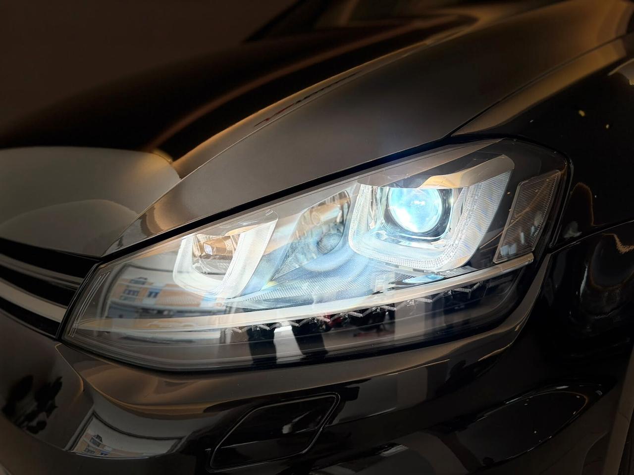 VOLKSWAGEN GOLF **R**7SERIE DSG CAMBIO AUTOMATICO FULL OPTIONAL 300CV