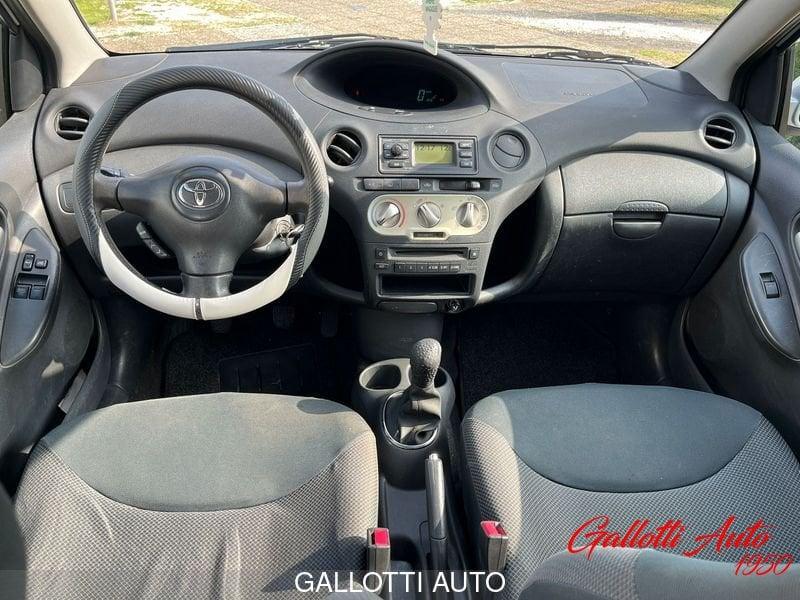 Toyota Yaris Yaris 5p 1.0 Expo s/clima