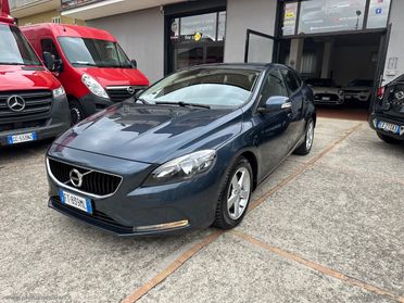 VOLVO V40 D2 Geartronic Business