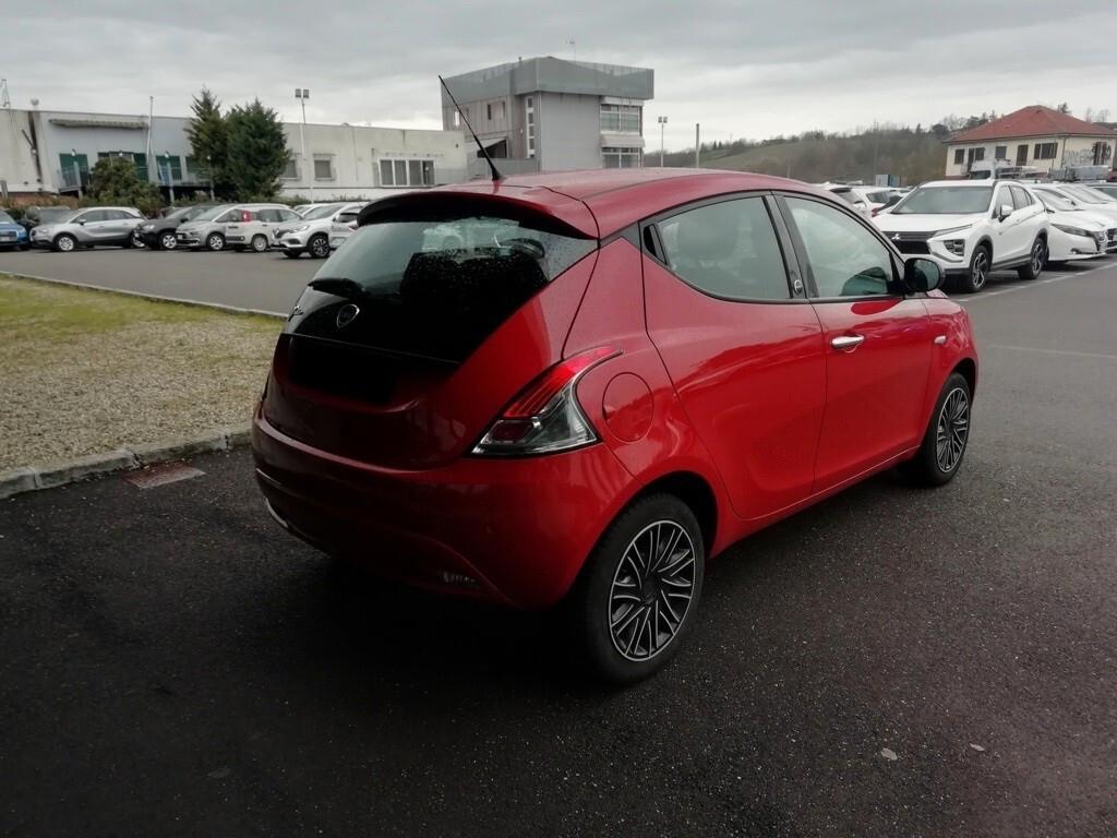 Lancia Ypsilon 1.2 69 CV GPL Ecochic Gold FT697