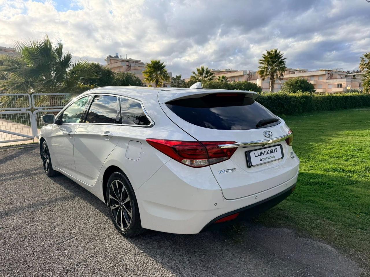Hyundai i40 Wagon 1.7 crdi Style ISG 141cv auto