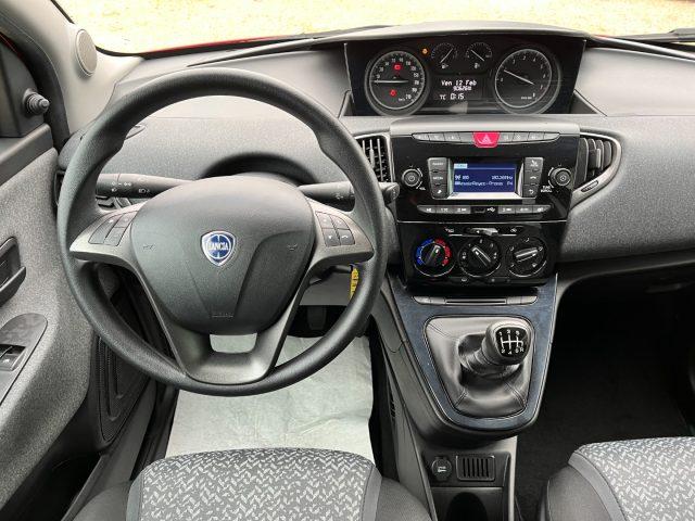 LANCIA Ypsilon 1.0 FireFly 5 porte S&S Hybrid Ecochic Silver MHEV