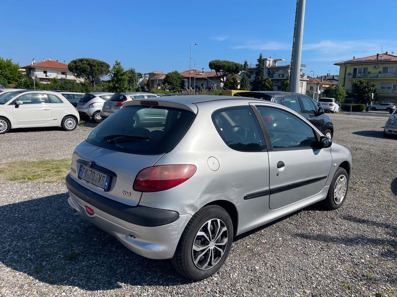 Peugeot 206 1.4 3p. X-Line