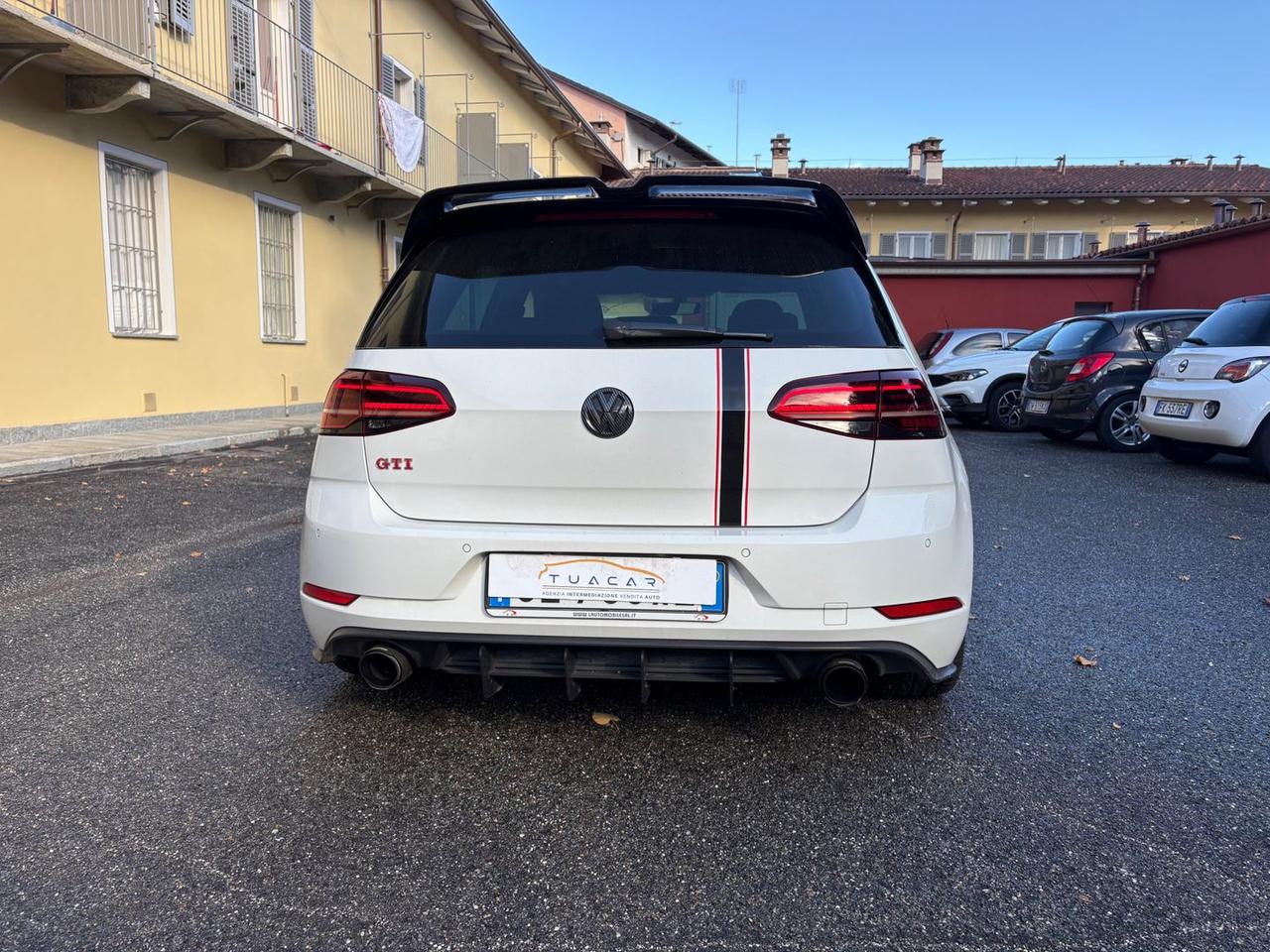 Volkswagen Golf Sport 2.0 GTI Performance #7593