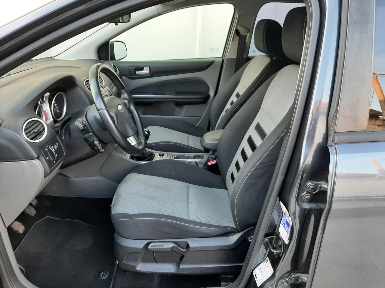 Ford Focus SW 1.6 115cv GPL Titanium