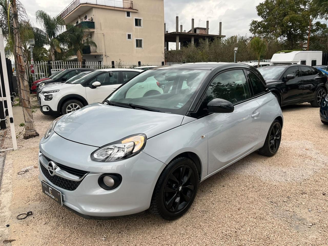 Opel Adam 1.2 70 CV 2015