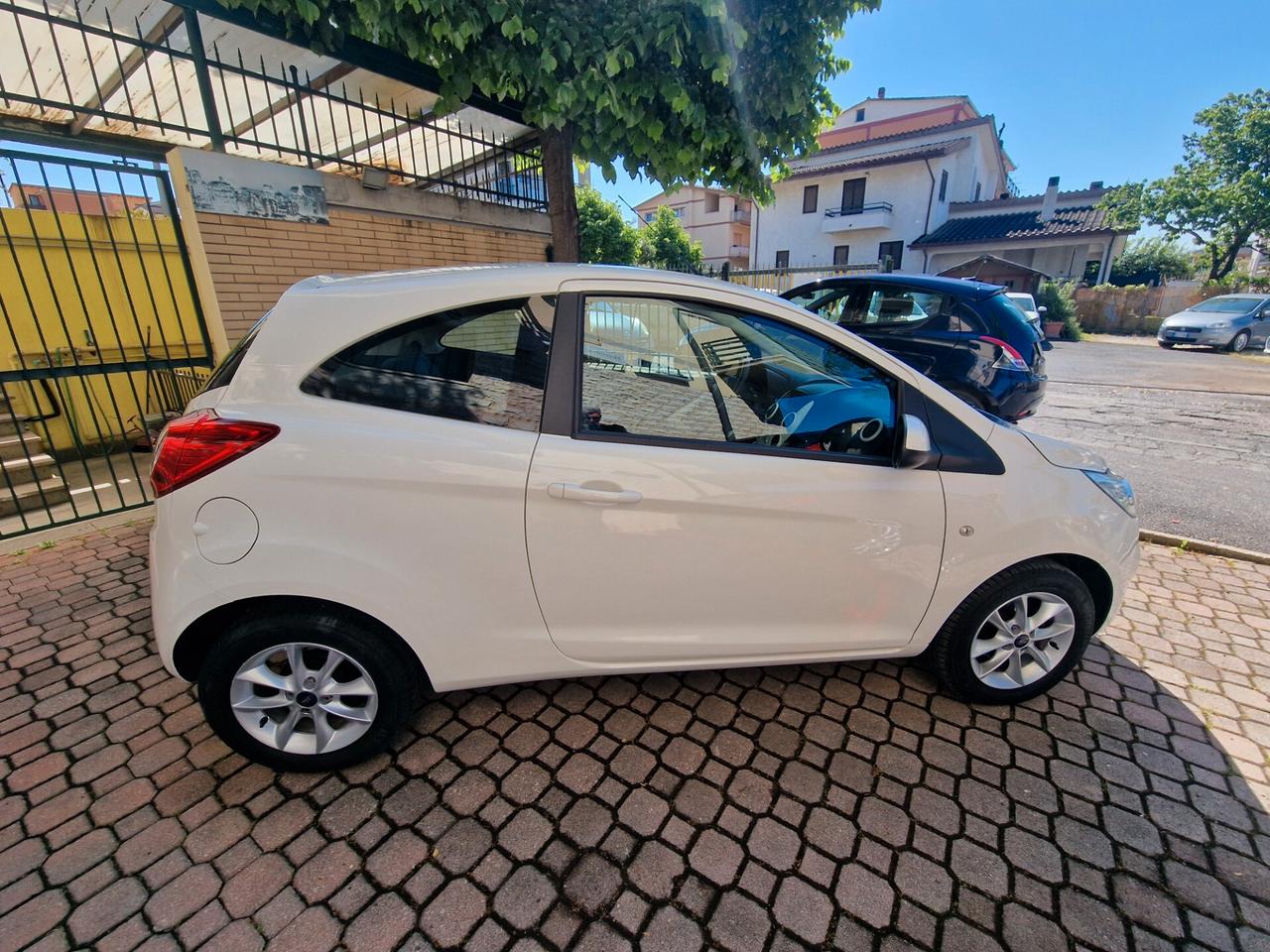 Ford Ka Ka 1.2 8V 69CV Titanium