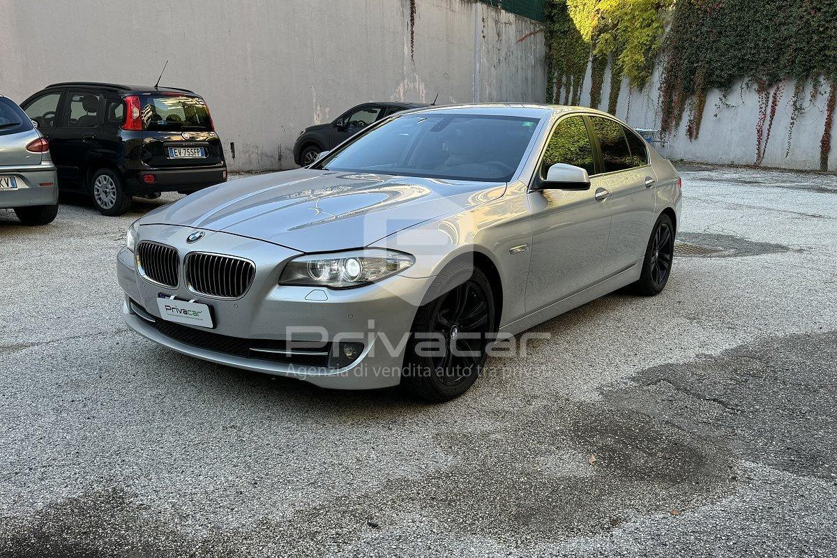 BMW 530d xDrive 258CV Business