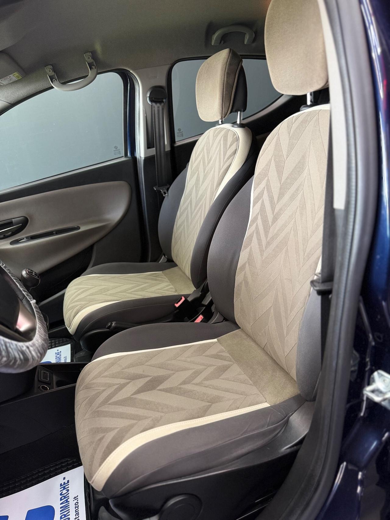 Lancia Ypsilon 1.3 Multijet 95cv 11/2015 Full Optional