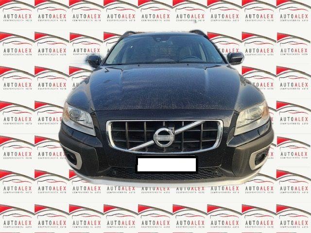 VOLVO - XC70 2.4 d4 ved (d3) Summum awd geartronic