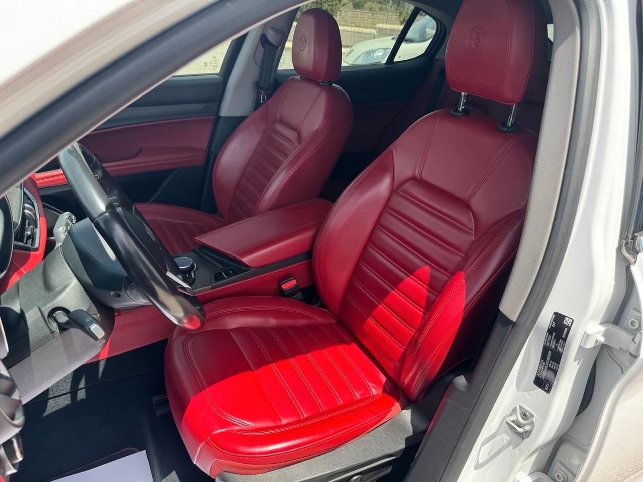 Alfa Romeo Stelvio 2.2 Turbodiesel 210 CV AT8 Q4 Super