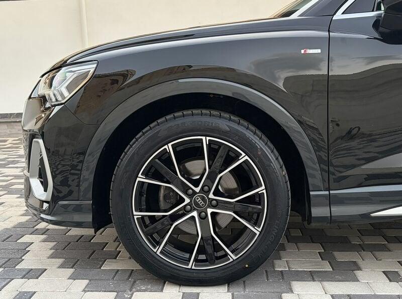 Audi Q3 SPB S line interno ed esterno 2.0 TDI 150CV S-Tronic quattro 35