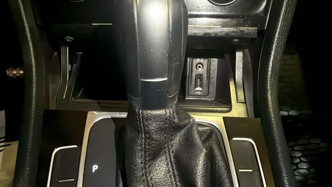 Volkswagen Golf Variant 1.4 TGI DSG Highline BlueMotion