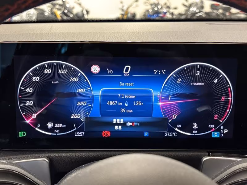 Mercedes GLB 180 AMG Line Advanced Plus 7G-DCT