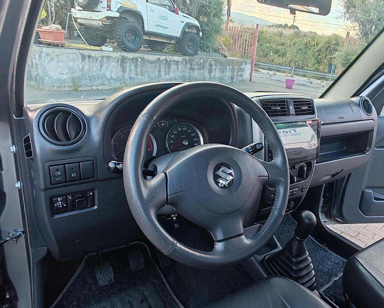 Suzuki Jimny 1.5 DDiS 4WD JLX Più