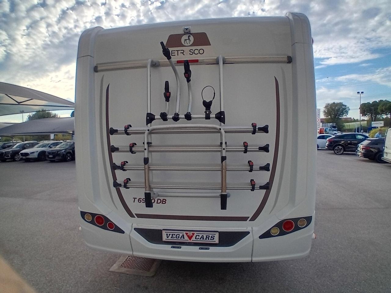 Etrusco 6900 DB Gruppo Hymer
