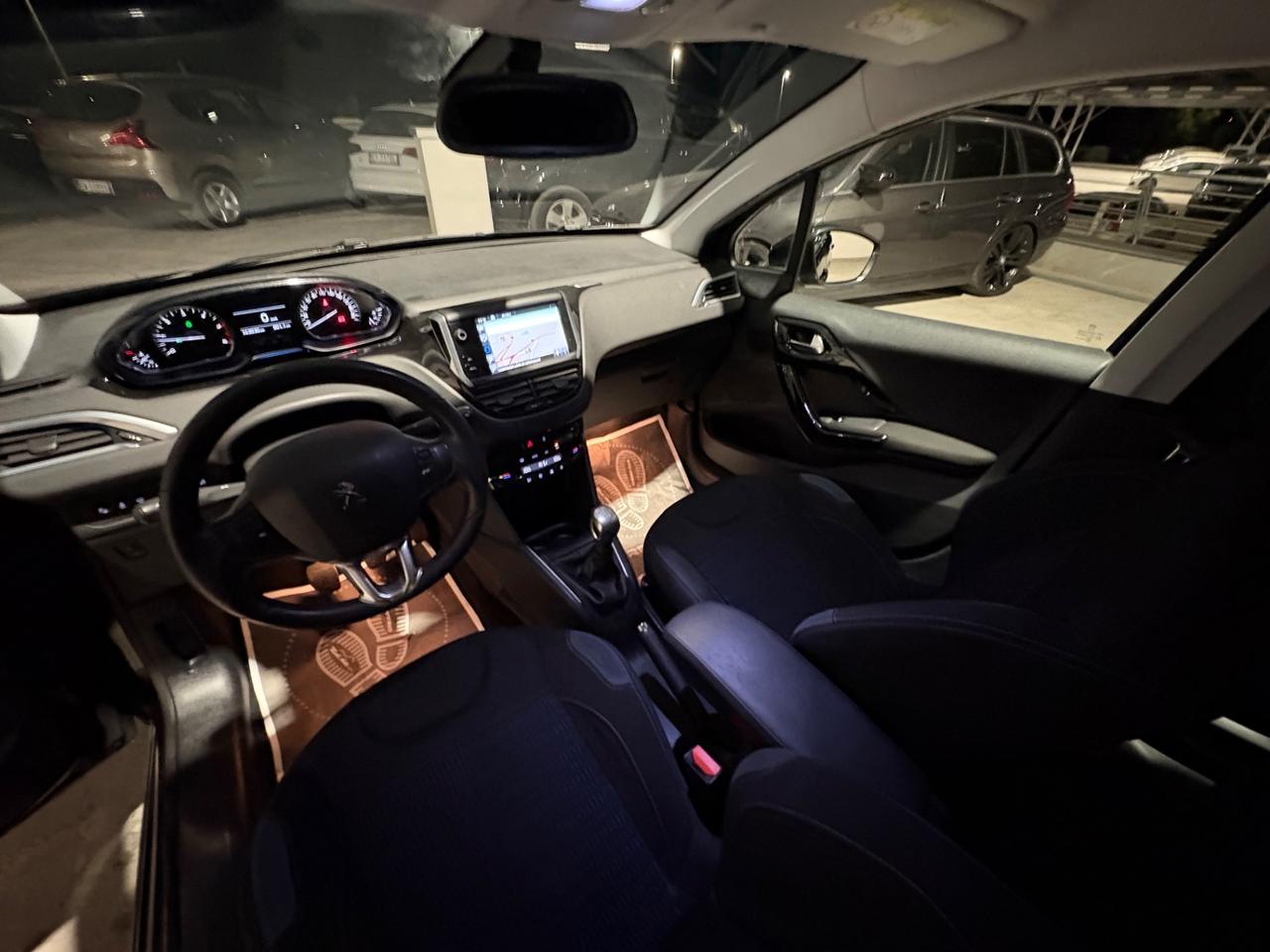 Peugeot 208 BlueHDi 120 S&S 5 porte Allure