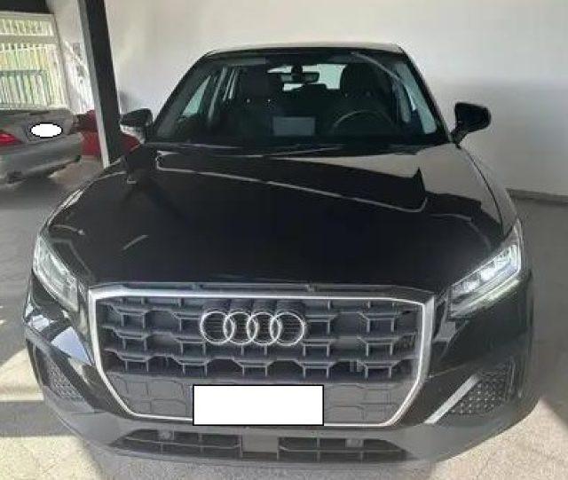AUDI Q2 30 TDI S tronic Business