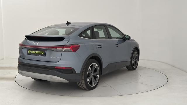 AUDI Q4 e-tron 40 Business Advanced