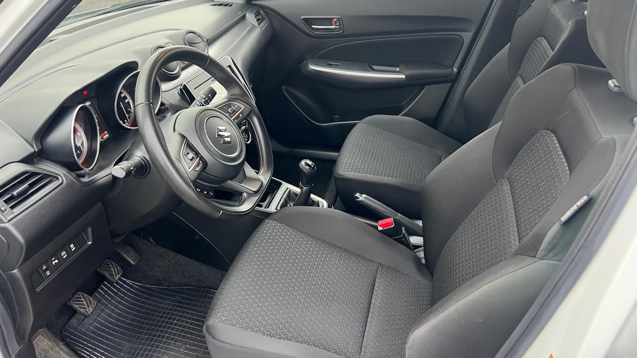 Suzuki Swift 1.2 Hybrid 4WD AllGrip Top