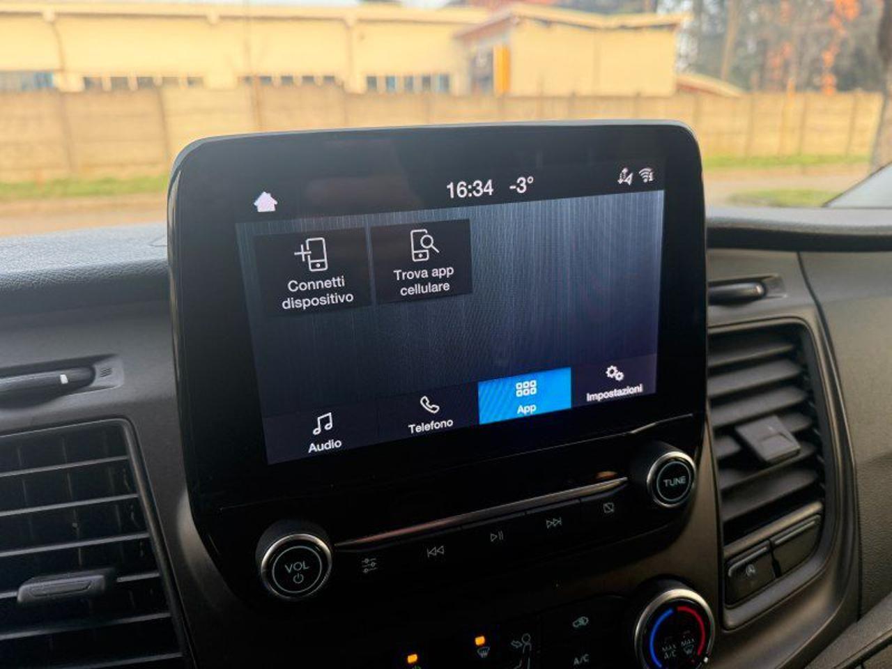 Ford Transit Custom 320 2.0 EcoBlue 130 PC Combi Trend 9 posti + IVA