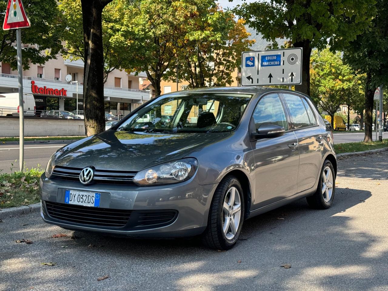 Volkswagen Golf 1.6 5p. Trendline