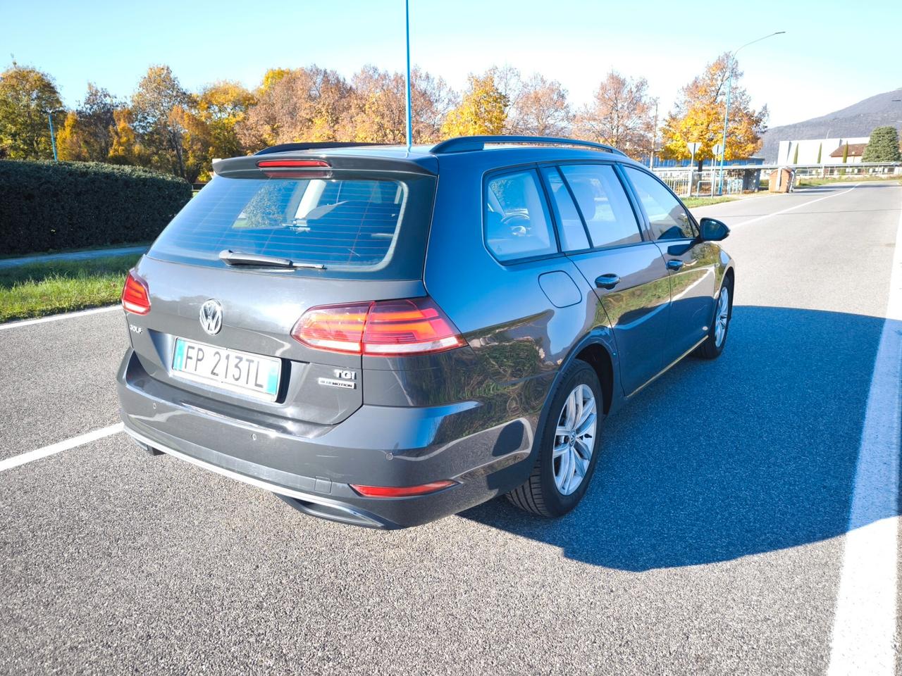 VOLKSWAGEN GOLF VARIANT -2018- DSG- OK NEOPATENTATI