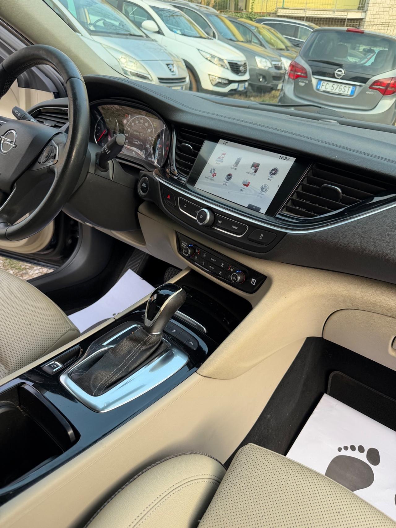 Opel INSIGNA 1.6 CDTI ST COSMO KMCERT NAVI EU6