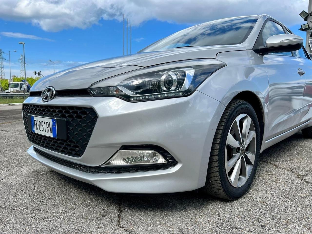 Hyundai i20 1.2 84 CV 5 porte Econext Comfort