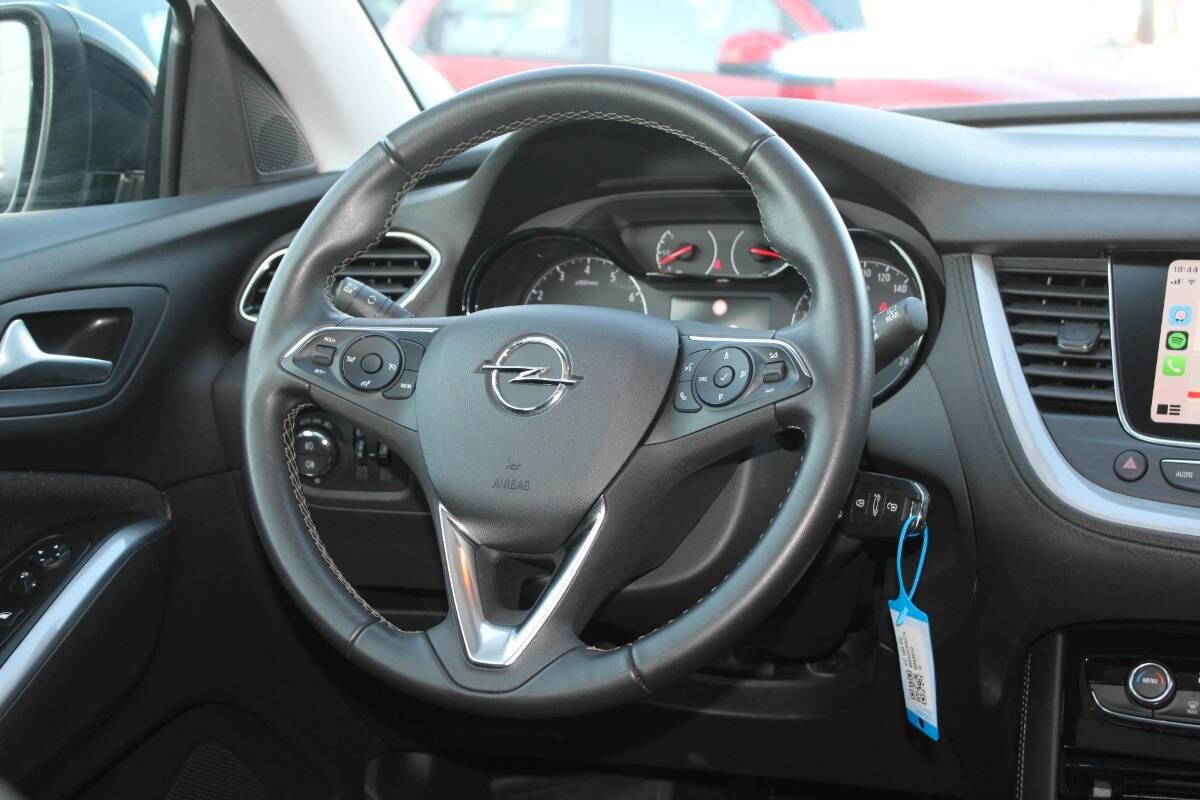 Opel Grandland X 1.5 ecotec Business s&s 130cv con Navi e CarPlay