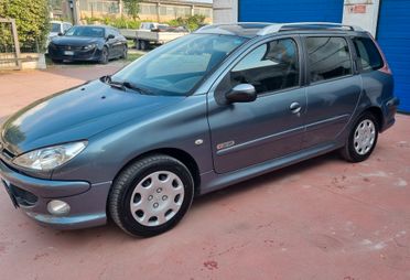 Peugeot 206 1.4 HDi SW DISTRIBUZIONE+GOMME+PASTIGLIE NUOVE