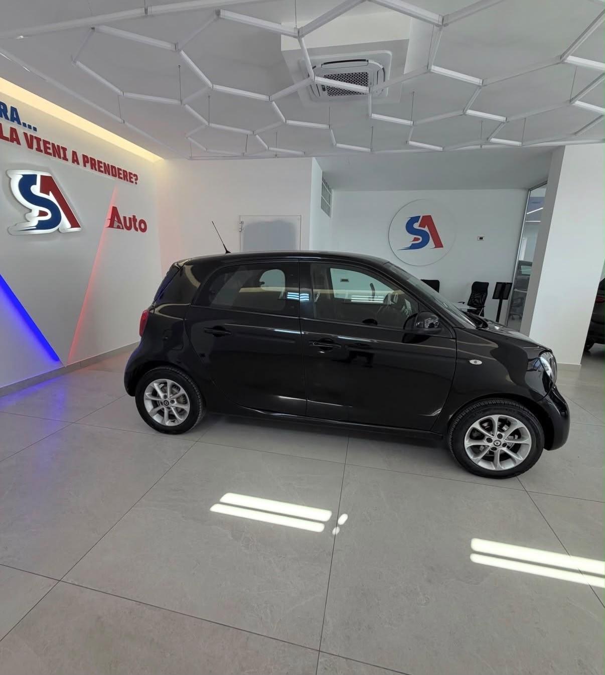 Smart ForFour 70 1.0 Youngster