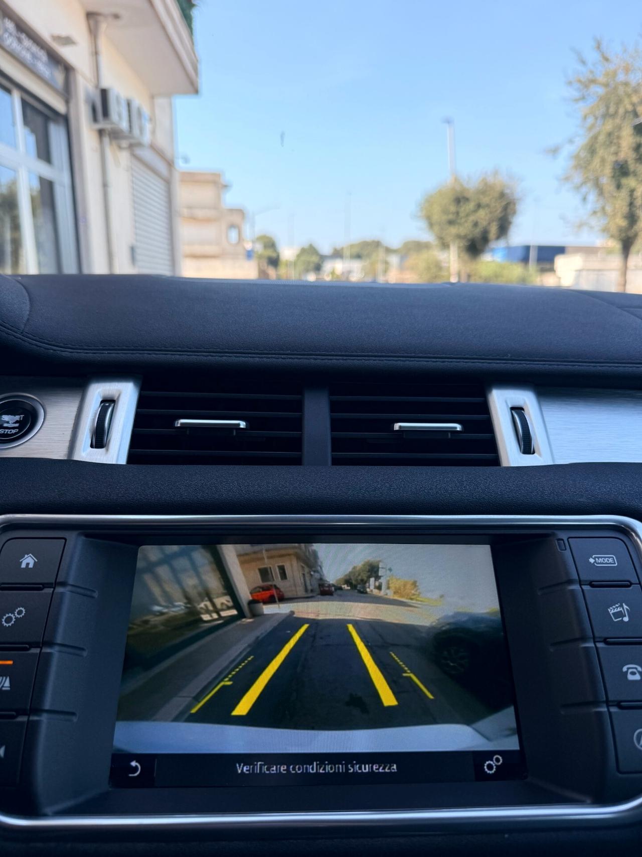 Land Rover Range Evoque 2.2 td4 Launch edition 150cv HSE con NAVI,PELLE,TELECAMERA,BLOCK SHAFT,KM CERTIFICATI