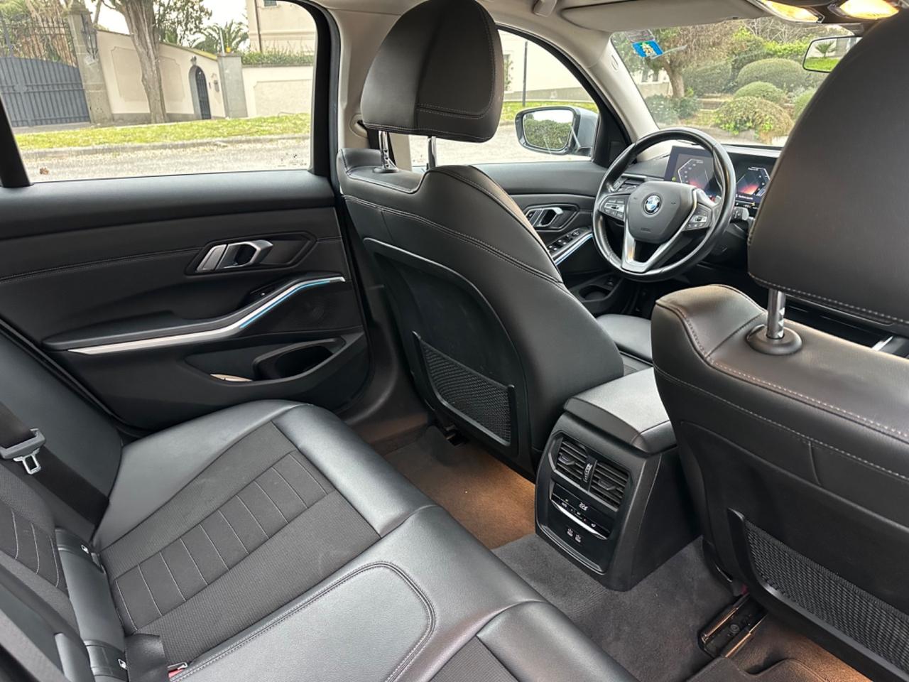 Bmw 318d 48V Touring VERSIONE RESTYLING DEL 2022