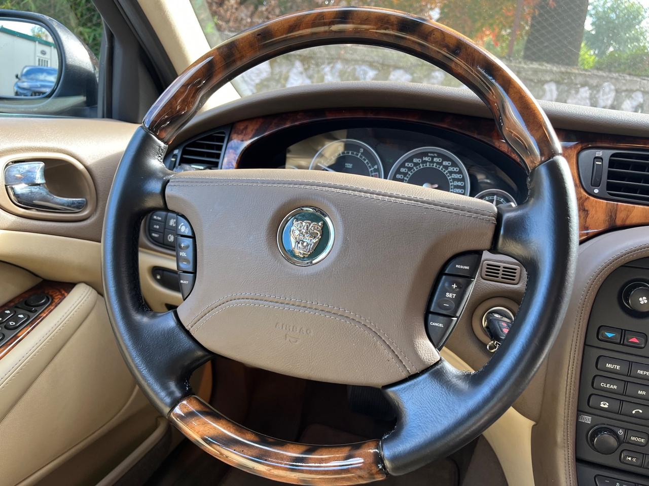 Jaguar S-Type II 2.7d V6 207cv EXECUTIVE AUTO