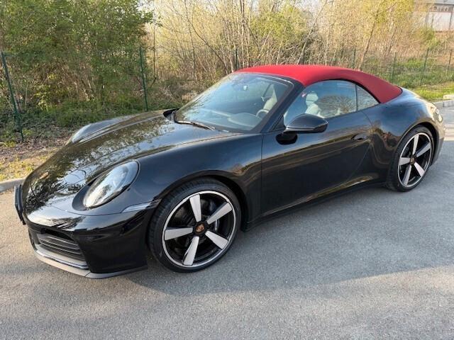 Porsche 911 Carrera Cabriolet