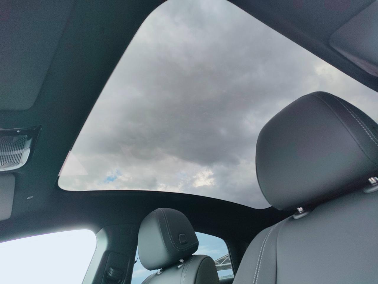 Mercedes-Benz CLA 250+ con tecnologia EQ