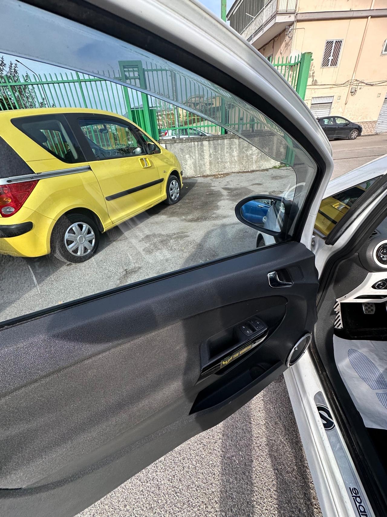 Opel Corsa 1.3 CDTI 95CV F.AP. 3 porte b-color