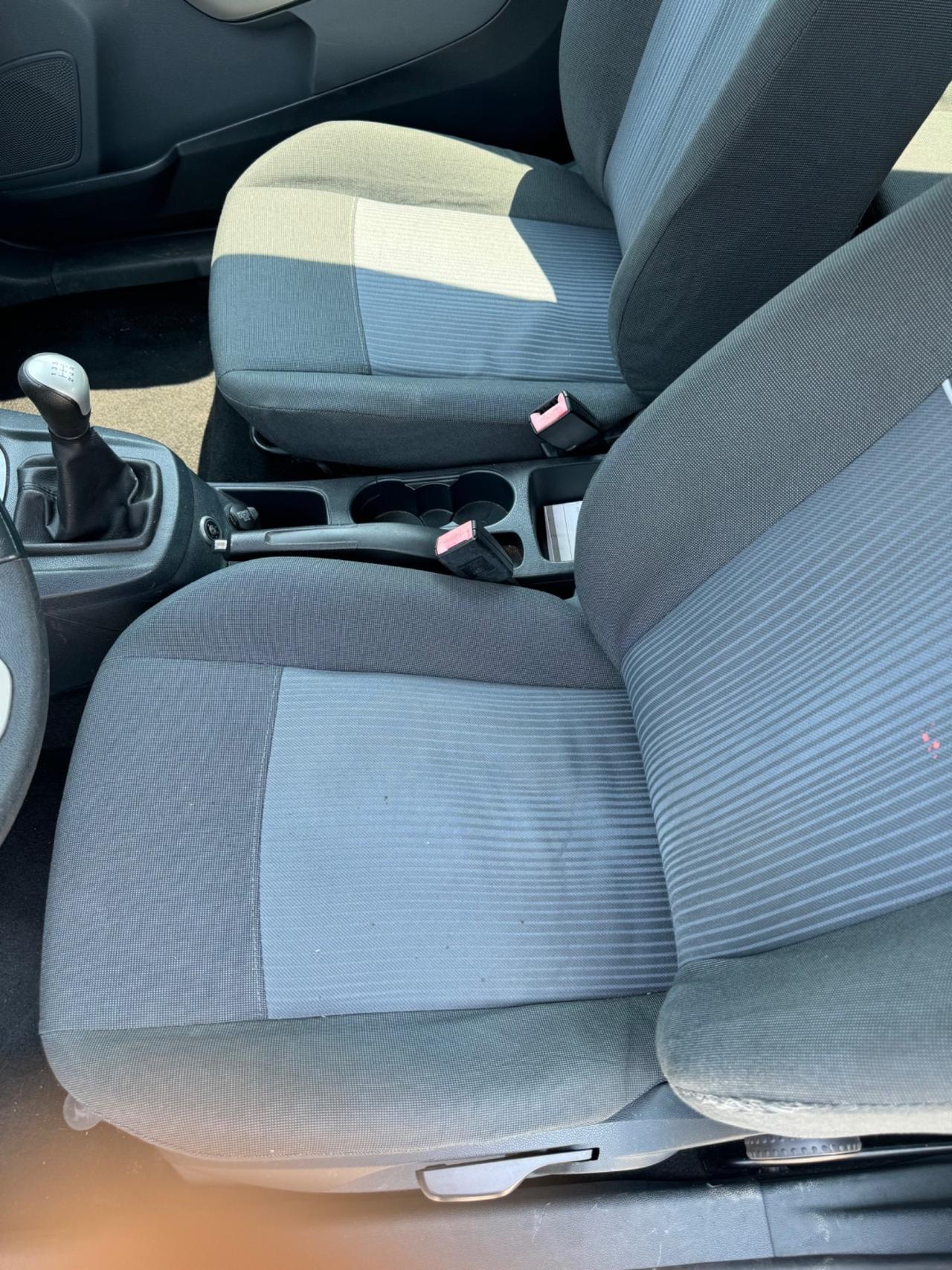 Ford Fiesta 1.4 3 porte Bz.- GPL Titanium
