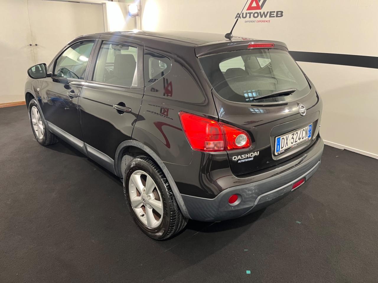 Nissan Qashqai 2.0 dCi DPF 4WD Tekna