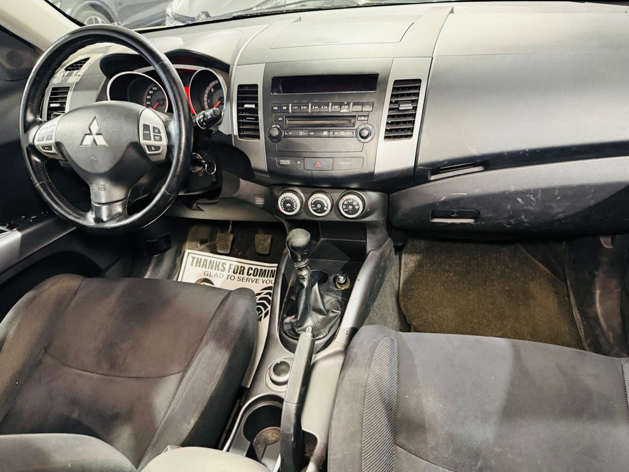 Mitsubishi Outlander 2.0 DI-D Intense DPF